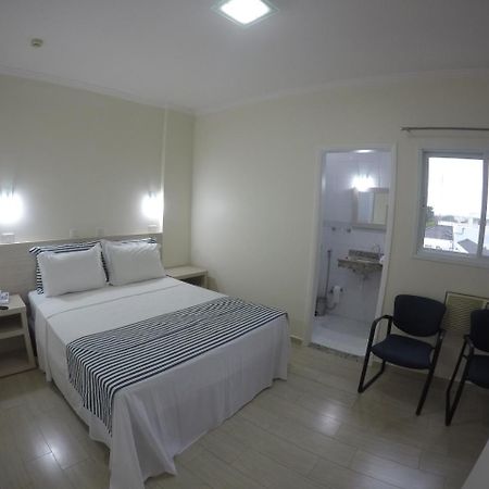 Dumont Park Hotel เซาโจเซ โด รีโอเปรโต ภายนอก รูปภาพ
