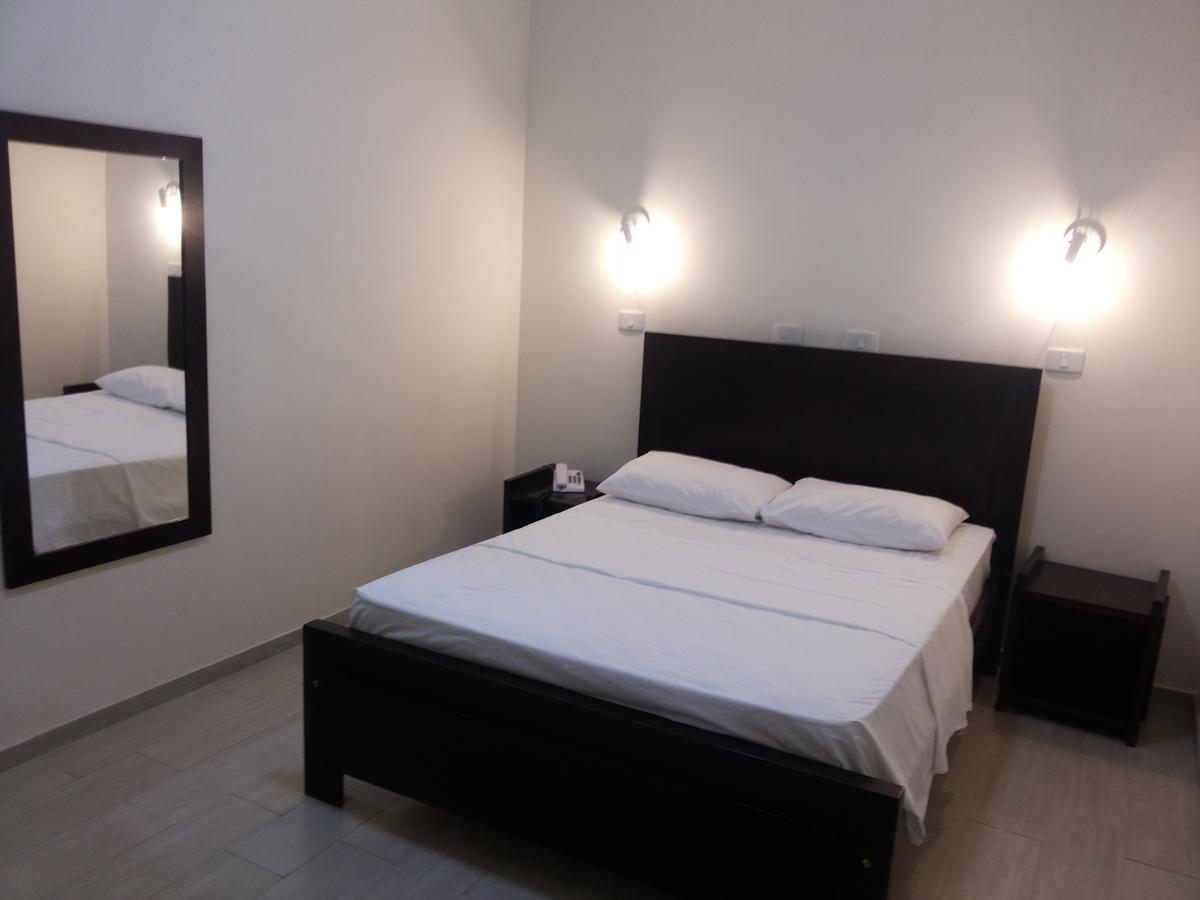 Dumont Park Hotel เซาโจเซ โด รีโอเปรโต ภายนอก รูปภาพ